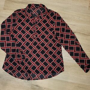 NWOT Michel Women Black and Red Printed Top, Size L